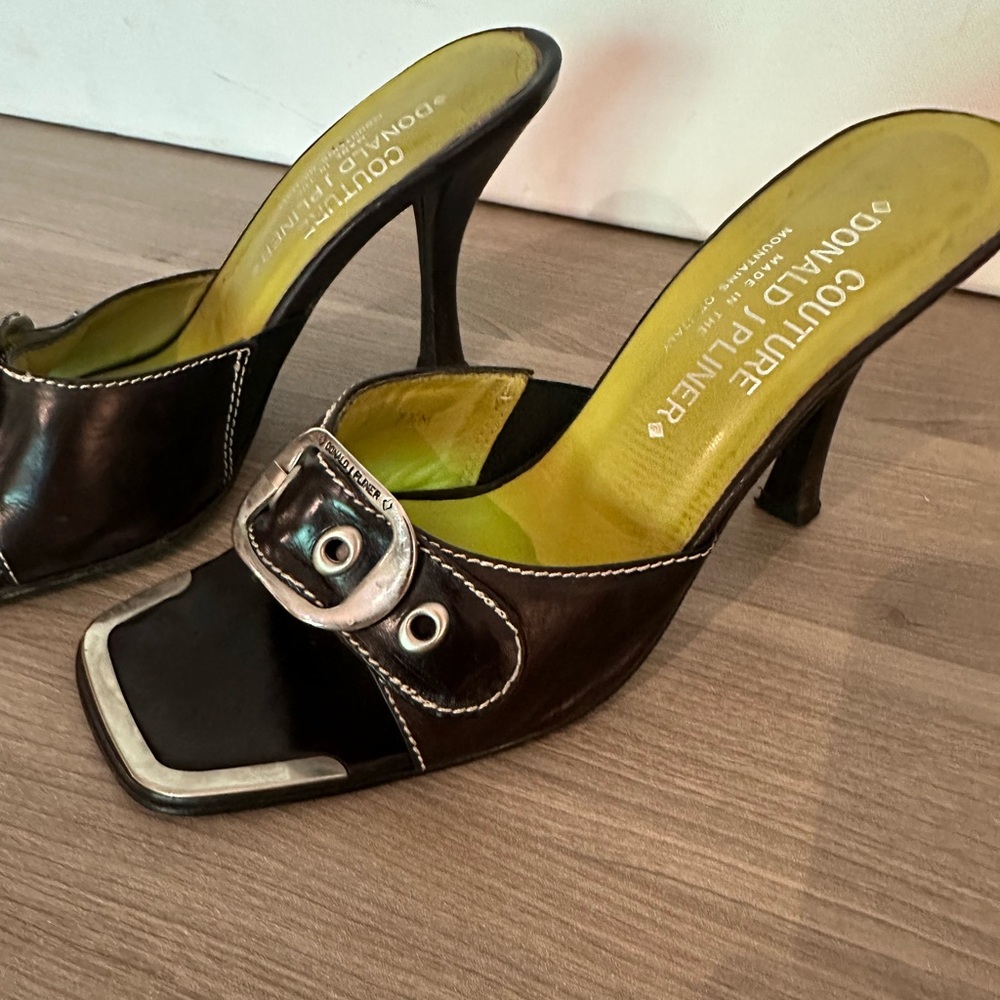 Donald Pliner Couture black with metallic accent heels - vintage